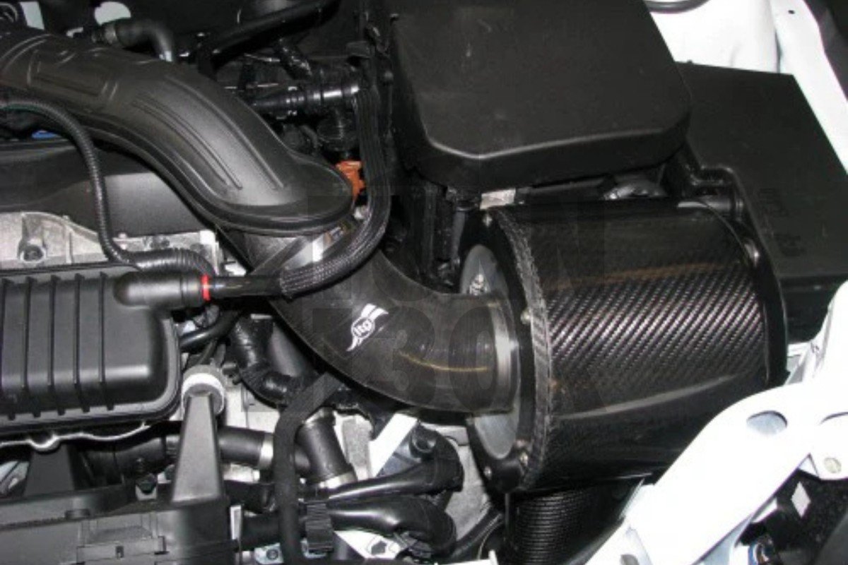 Maxogenc Carbon Intake pour Ford Focus 2 RS ITG Maxogenc Carbon Intake pour Ford Focus 2 RS ITG