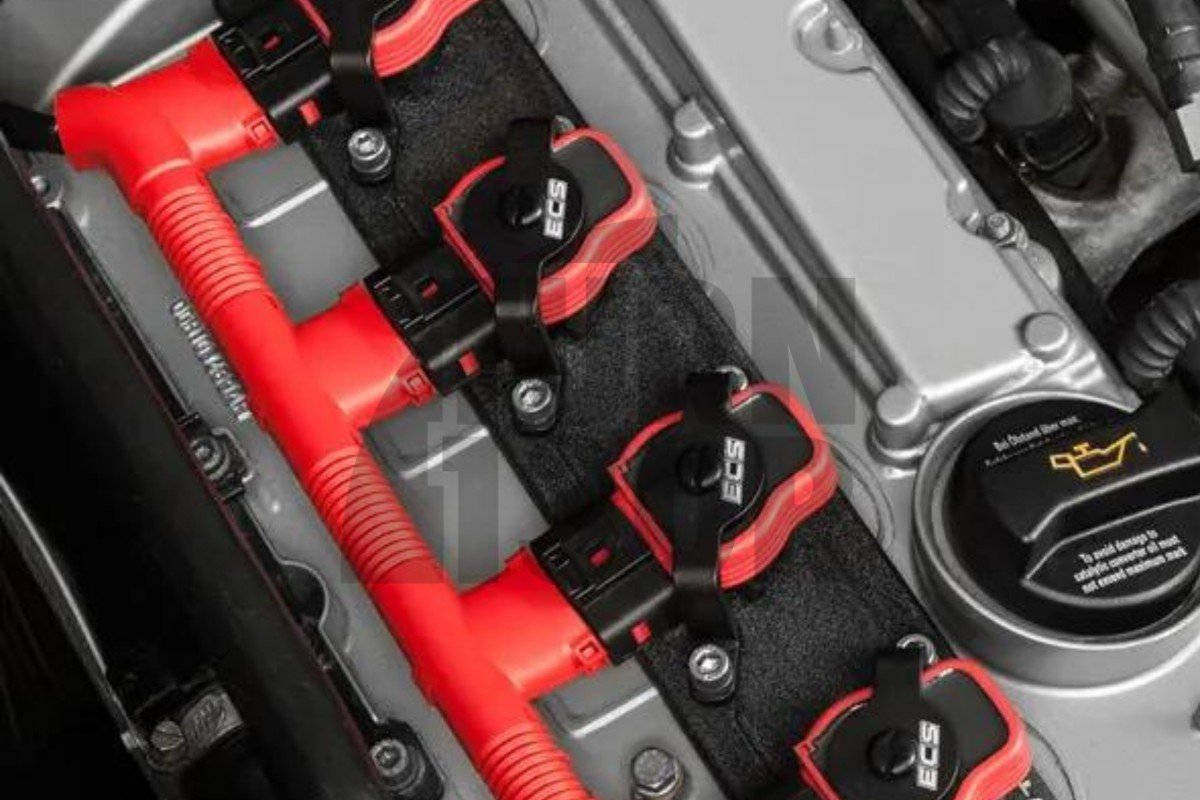 Couvercle de faisceau dallumage (rouge ou bleu) pour 2.0 TFSI, 2.0 TSI, 1.8T 20V Couvercle de faisceau dallumage (rouge ou bleu) pour 2.0 TFSI, 2.0 TSI, 1.8T 20V