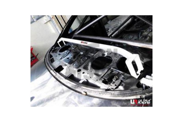 Ultra Racing Barre de jambe de force arrière Nissan 200sx S14