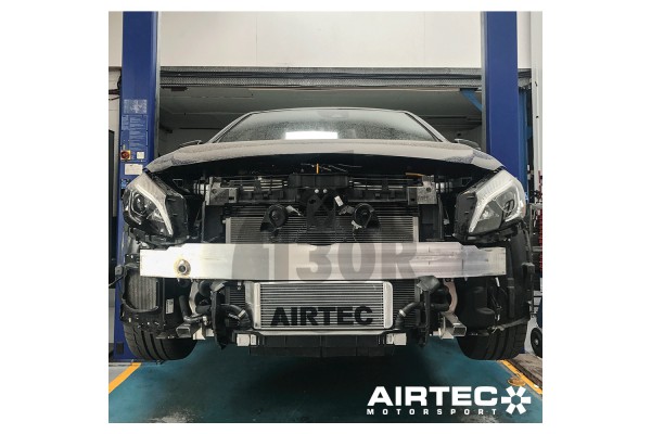 Kit de refroidissement de charge Airtec pour Mercedes A45 AMG W176