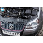 Système dadmission Ramair conçu pour les modèles Golf 5 GTI, A3 8P, Leon 2 FR, et Scirocco 2.0 TFSI K03 avec moteurs 2.0 TFSI K03 Système dadmission Ramair conçu pour les modèles Golf 5 GTI, A3 8P, Leon 2 FR, et Scirocco 2.0 TFSI K03 avec moteurs 2.0 TFSI K03