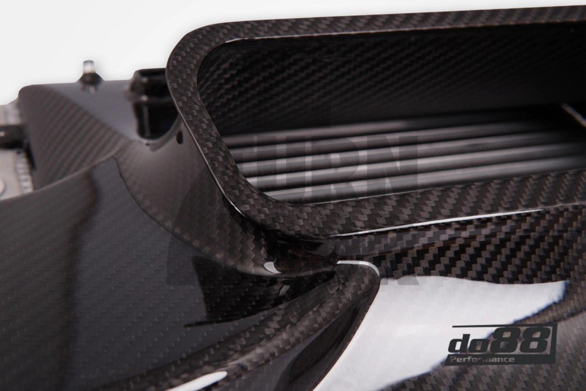 Do88 Kit Intercooler pour Porsche 911 992 Turbo Do88 Kit Intercooler pour Porsche 911 992 Turbo