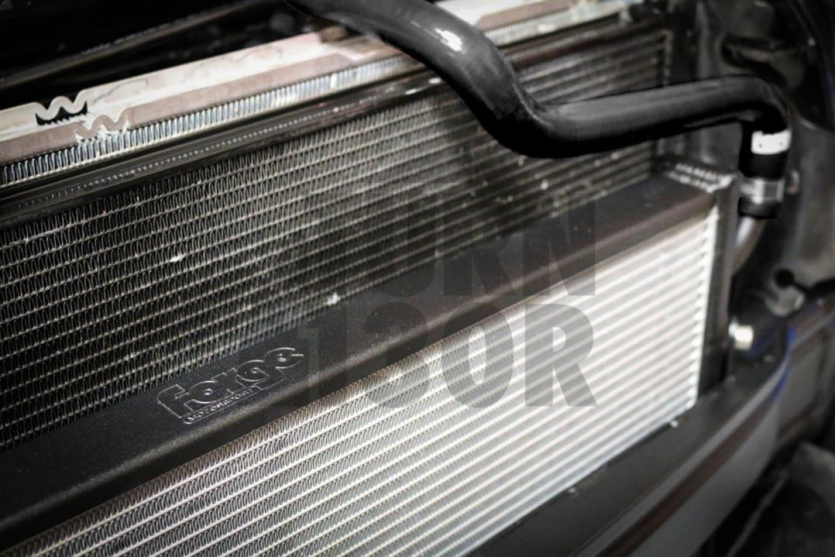 Forge Motorsport Charge Cooler Radiator Audi RS7 / RS6 C7
