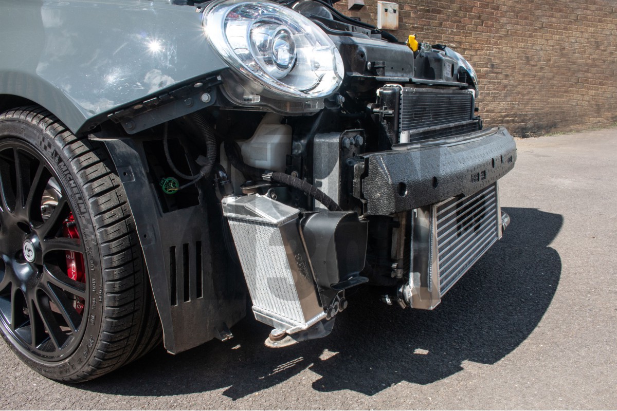 Kit de refroidissement dhuile Forge Motorsport Fiat 500 / 595 Abarth