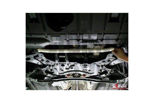 Barre inférieure avant Ultra Racing Mazda 3 MPS BL 09+