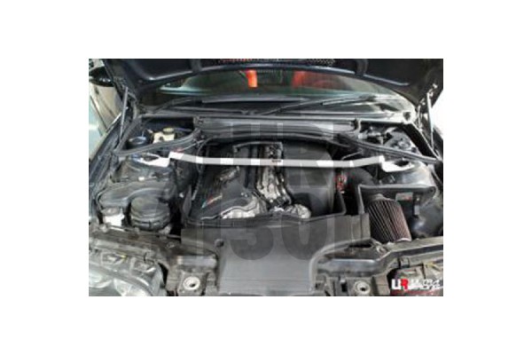 Ultra Racing Support de jambe de force avant BMW M3 E46