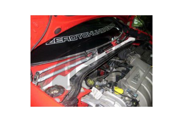 Ultra Racing Support de jambe de force avant Renault Clio 3 RS