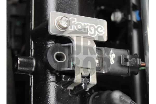 megane 2 RS Forge fixation des capteurs de pression et de dépression des freins