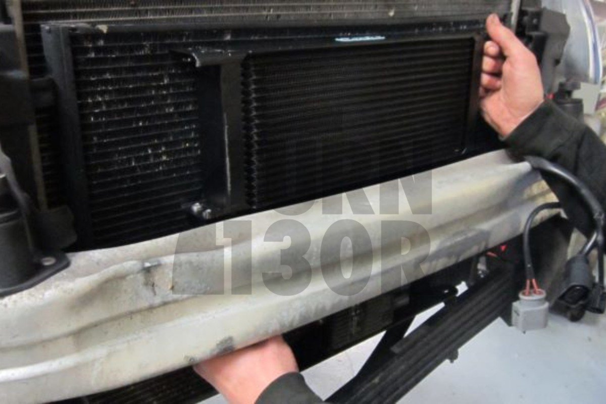 Kit de refroidissement d'huile Audi RS4 B7 Forge Motorsport