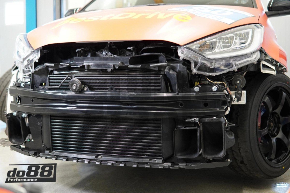 Toyota Yaris GR Do88 Kit Intercooler