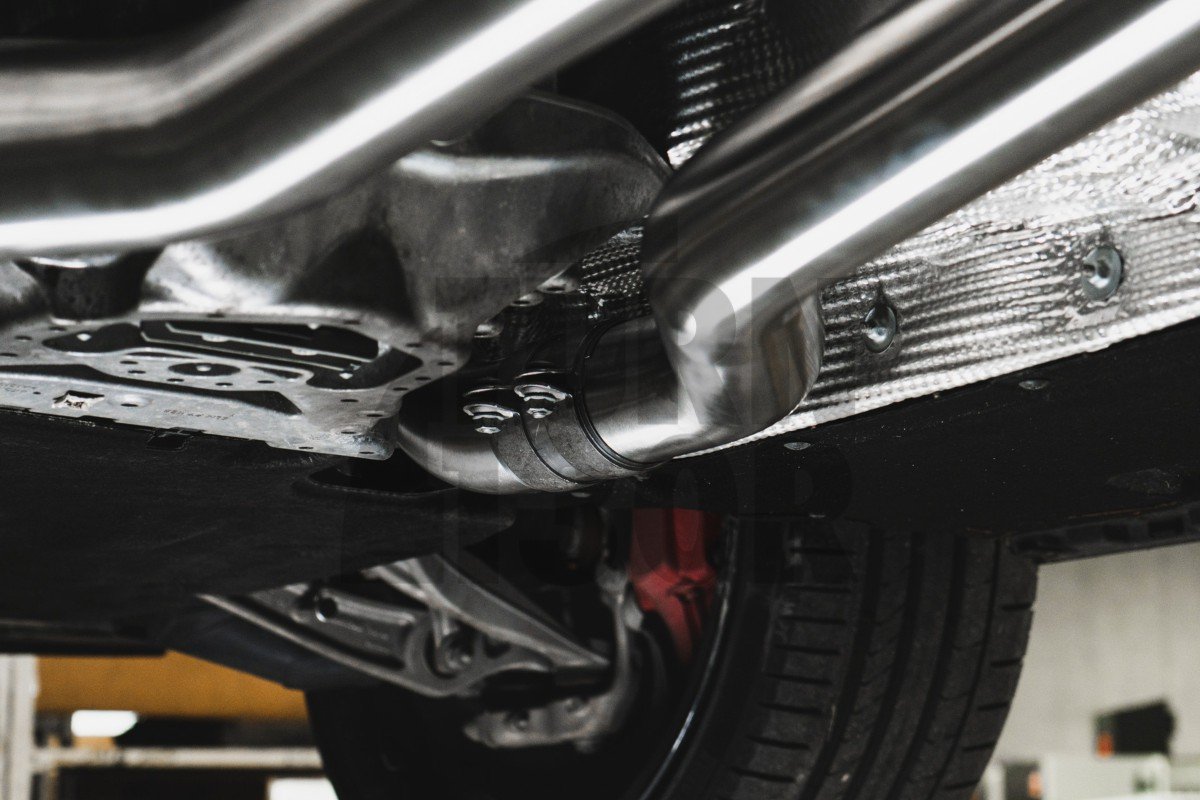 Kit de suppression du résonateur CTS Turbo pour Audi RS6 C8 et RS7 C8